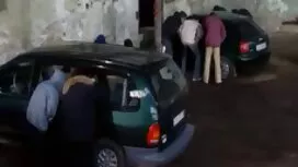 Menipu orang pada se ...