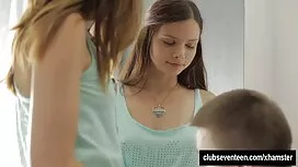 Tiga, dua cerita luc ...